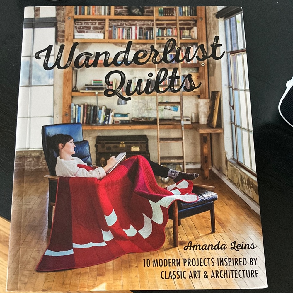 🌸Wanderlust Quilts Project Book - Picture 1 of 16